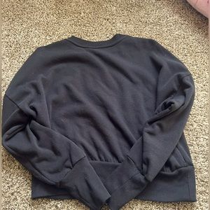 Old Navy crewneck